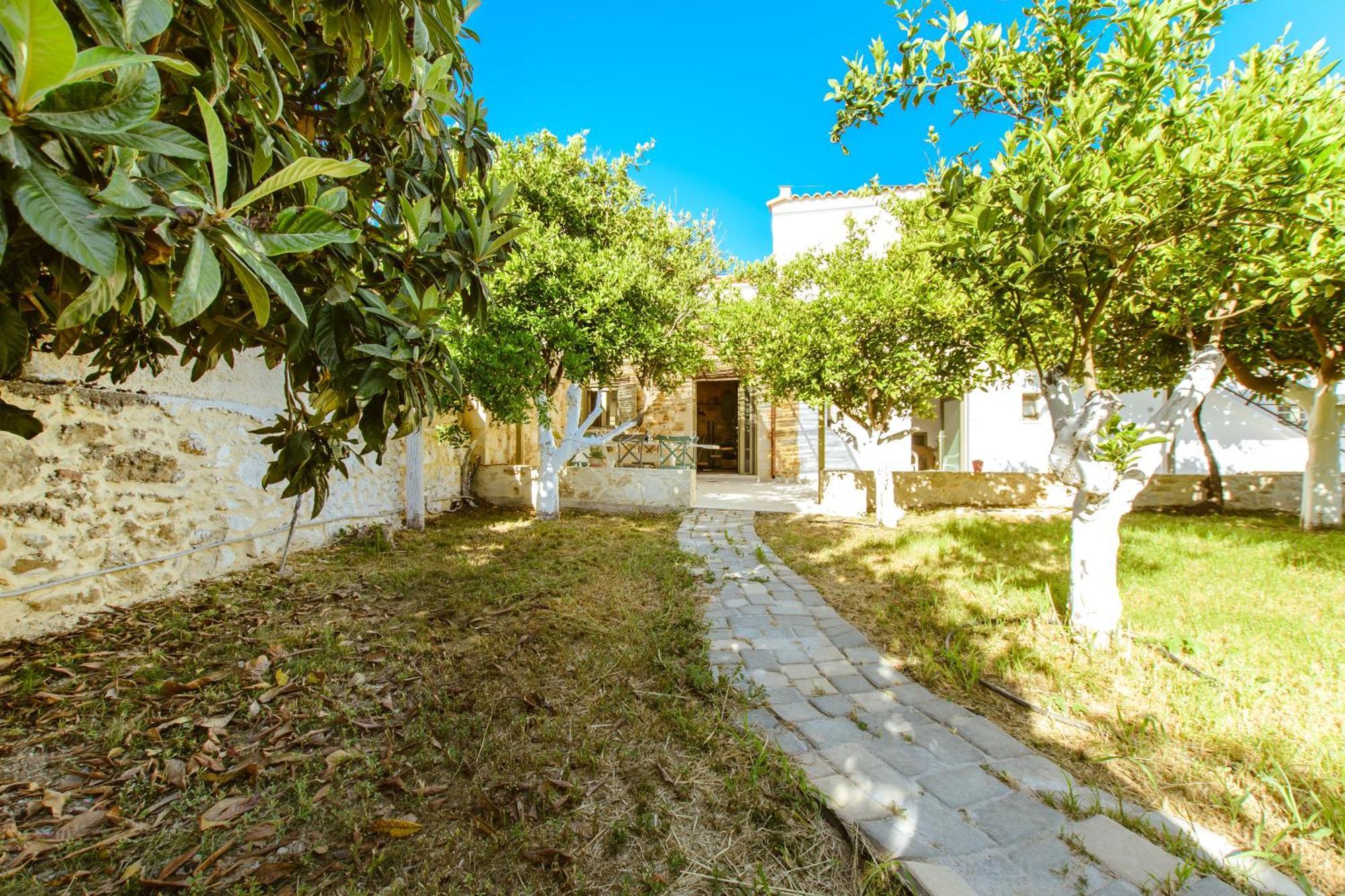 Kilada Village Retreat Jacuzzi - Parking - Garden * Platanias (Crete)