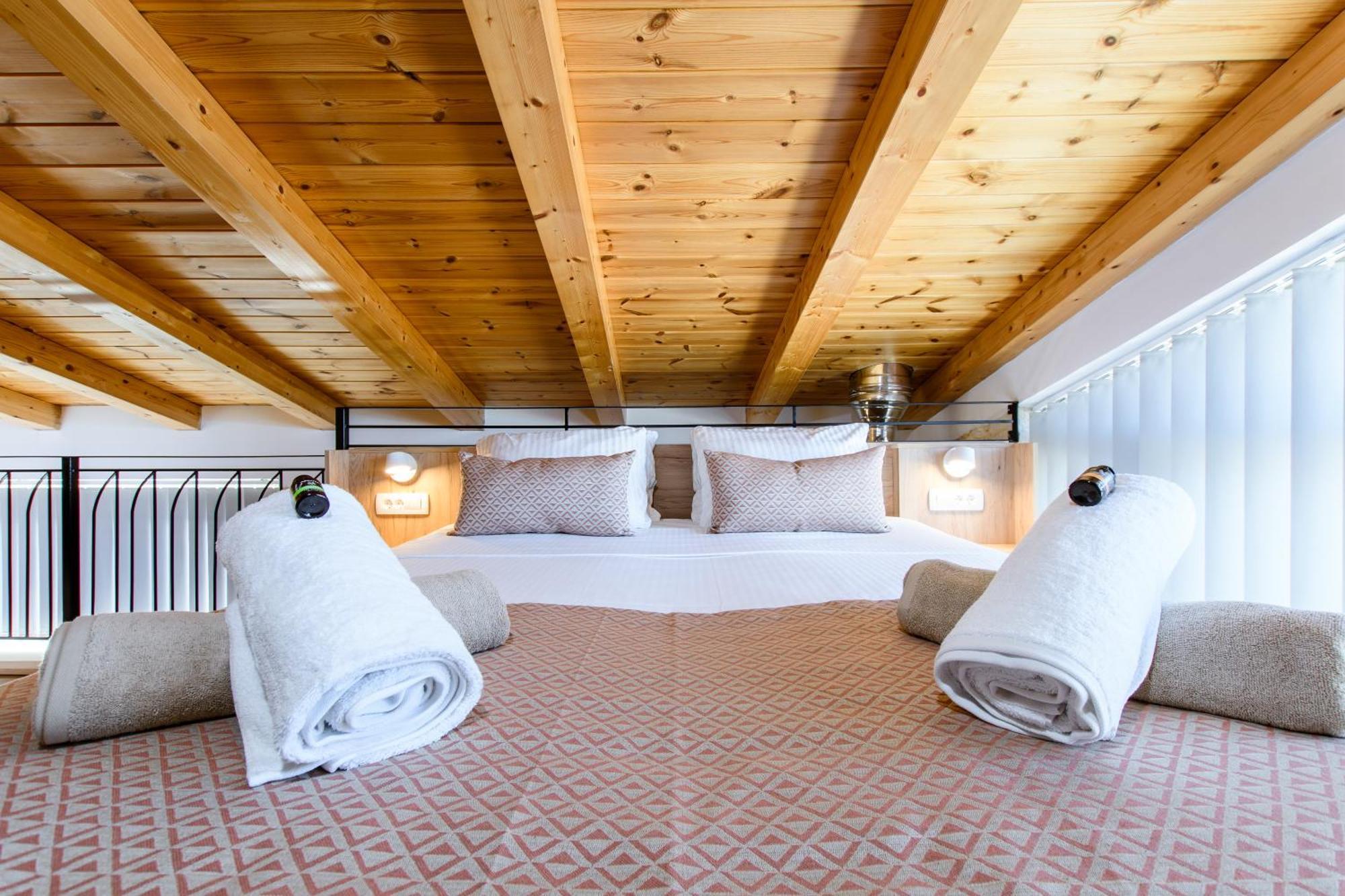 Kilada Village Retreat Jacuzzi - Parking - Garden Holiday home Platanias (Crete)