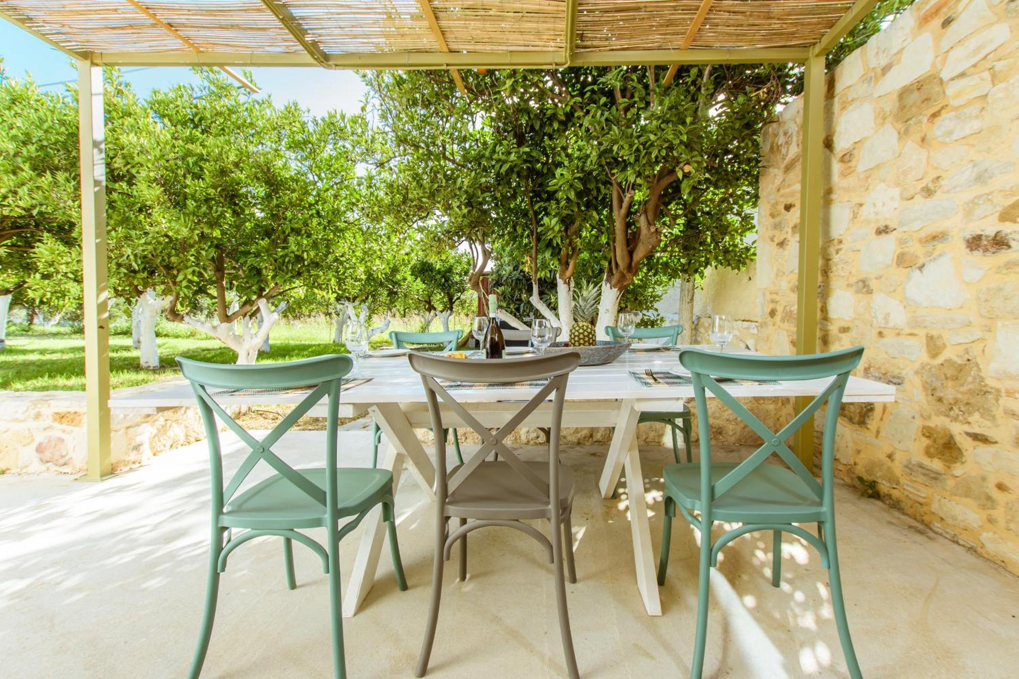 Holiday home Kilada Village Retreat Jacuzzi - Parking - Garden *